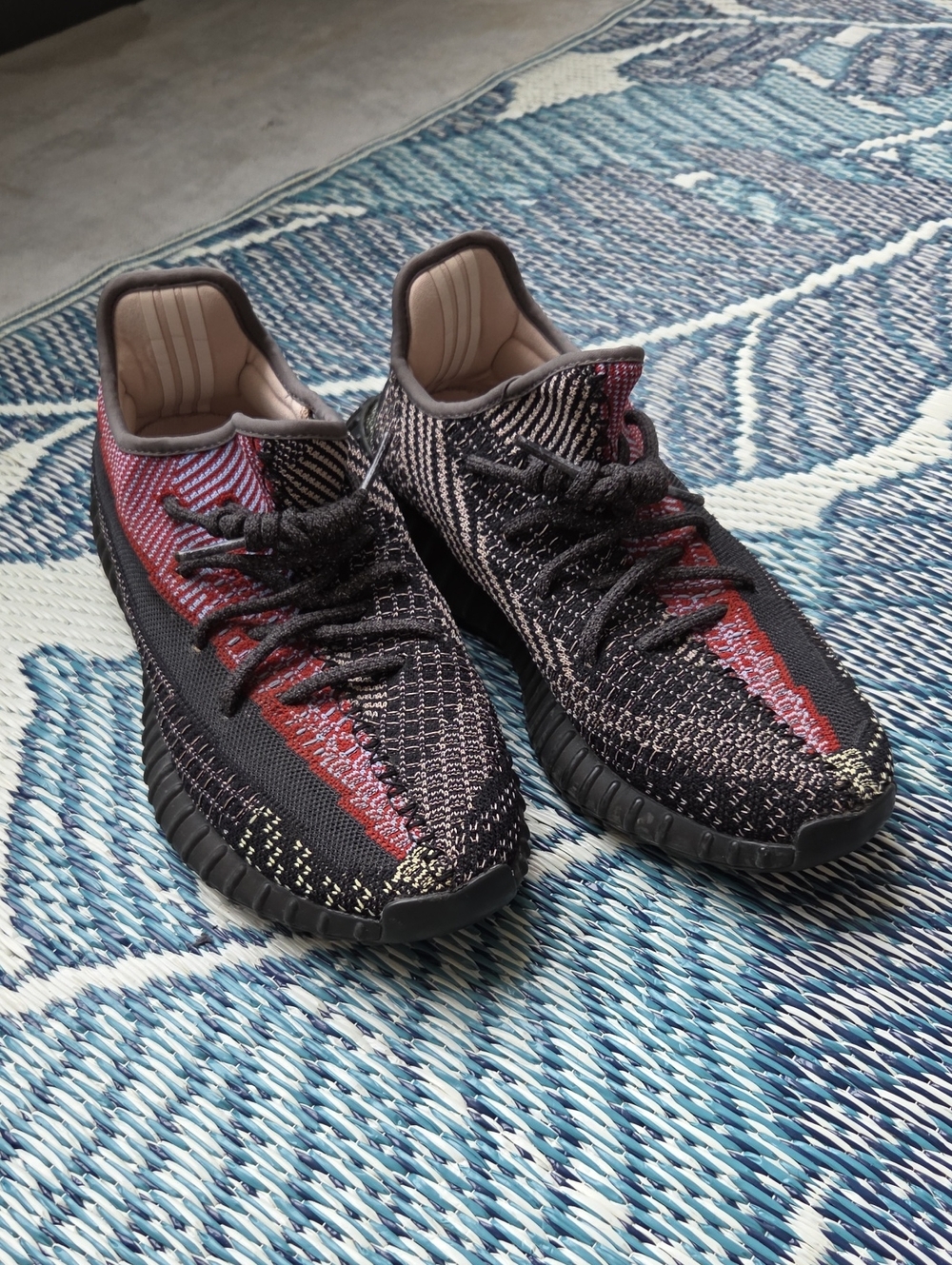 Adidas Yeezy Boost 350 V2 Sneakers